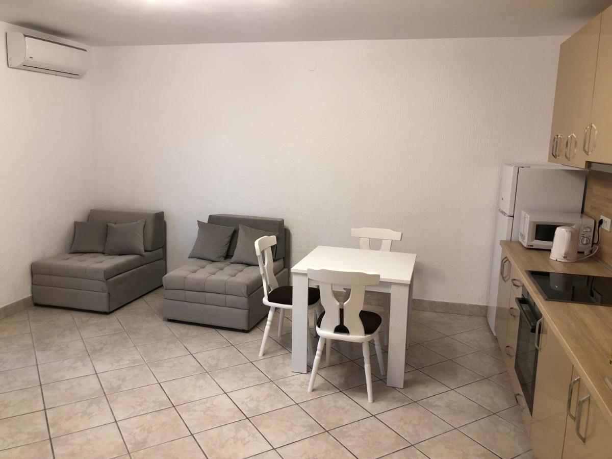 Apartmani Lime Petrovac Zewnętrze zdjęcie