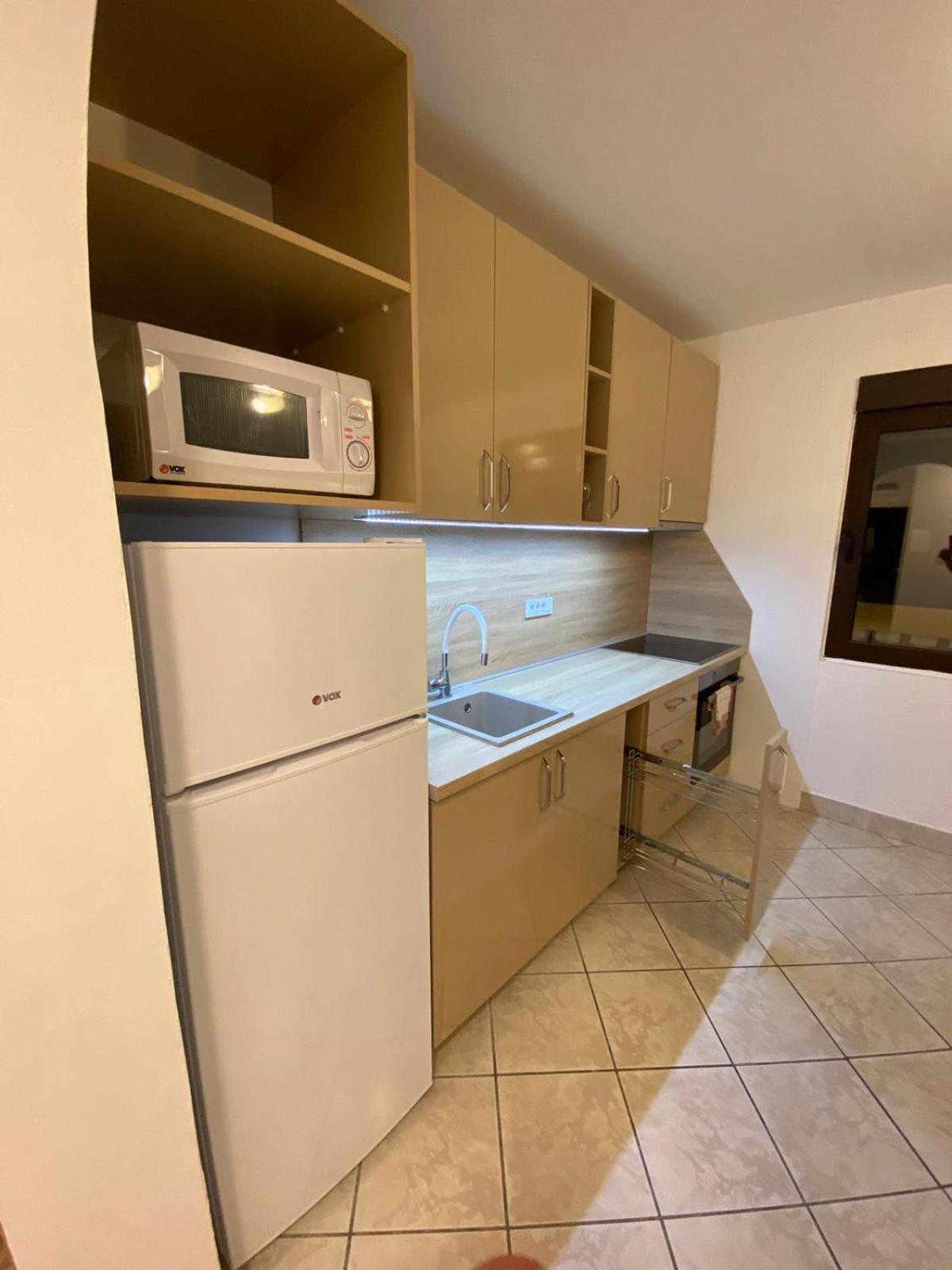 Apartmani Lime Petrovac Zewnętrze zdjęcie